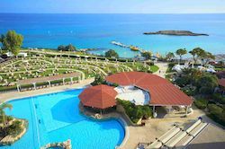 Capo Bay, вип отель на Кипре